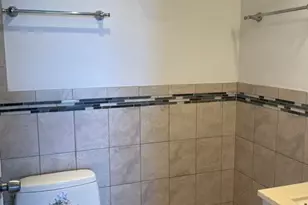 3930 N Pine Grove Ave, Chicago, IL 60613 - Photo 20