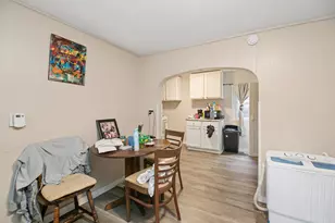 220 1/2 Entrance Ave S, Kankakee, IL 60901 - Photo 8