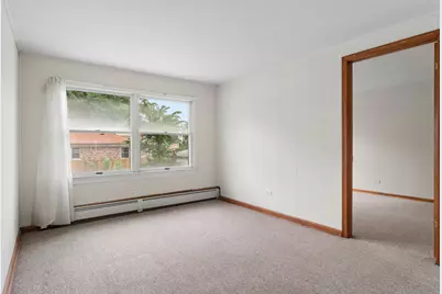 8254 W Forest Preserve Avenue, Chicago, IL 60634 - Photo 16