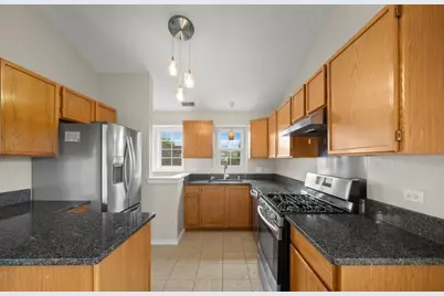 2503 Sheehan Drive #201, Naperville, IL 60564 - Photo 4