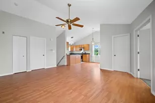 2503 Sheehan Dr, Naperville, IL 60564 - Photo 8