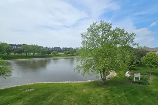2503 Sheehan Dr, Naperville, IL 60564 - Photo 16