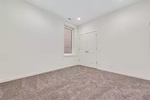 2824 W Van Buren St, Chicago, IL 60612 - Photo 10