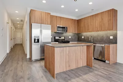 2824 W Van Buren Street #303, Chicago, IL 60612 - Photo 8