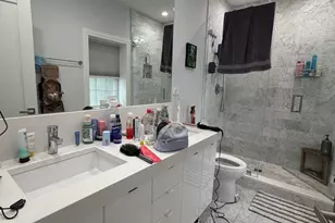 2145 W Fletcher St, Chicago, IL 60618 - Photo 6