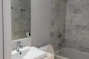 2145 W Fletcher St, Chicago, IL 60618 - Photo 8
