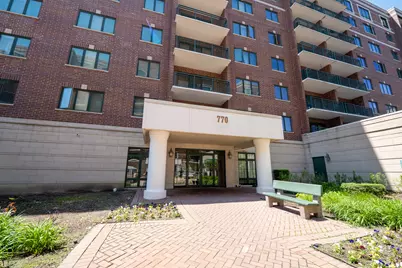 770 Pearson Street #2-511, Des Plaines, IL 60016 - Photo 2