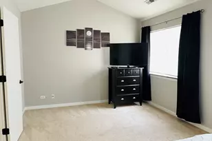 1385 Redbridge Ct, Grayslake, IL 60030 - Photo 20