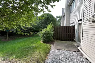 1385 Redbridge Ct, Grayslake, IL 60030 - Photo 28