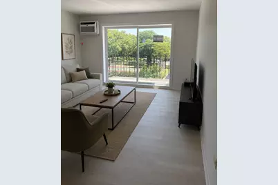 8923 Knight Avenue #312, Des Plaines, IL 60016 - Photo 2