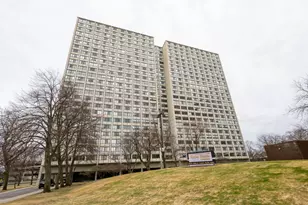 4850 S Lake Park Ave, Chicago, IL 60615 - Photo 1