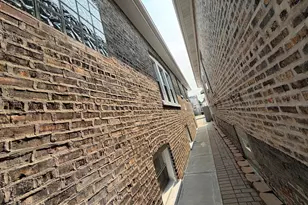6035 S Campbell Ave, Chicago, IL 60629 - Photo 36