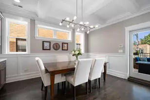 1238 W Argyle St, Chicago, IL 60640 - Photo 6