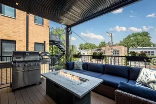 1238 W Argyle St, Chicago, IL 60640 - Photo 22