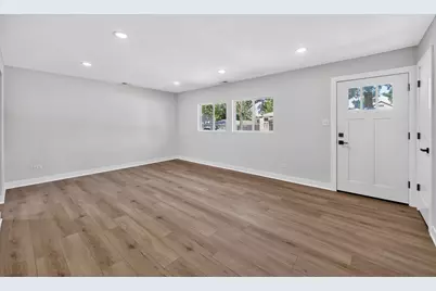 213 May Street, Bensenville, IL 60106 - Photo 8
