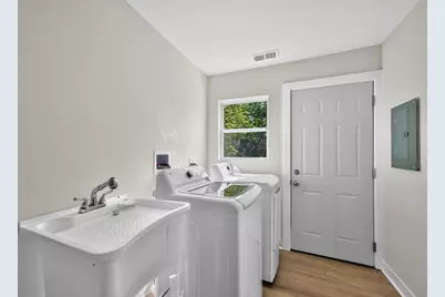 213 May Street, Bensenville, IL 60106 - Photo 16