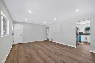 213 May St, Bensenville, IL 60106 - Photo 10