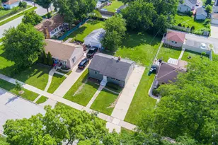 213 May St, Bensenville, IL 60106 - Photo 4
