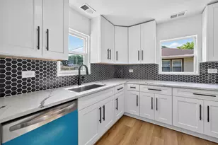 213 May St, Bensenville, IL 60106 - Photo 14