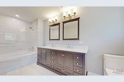 124 E Monterey Avenue, Schaumburg, IL 60193 - Photo 22