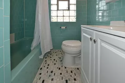 6326 N Artesian Avenue #3R, Chicago, IL 60659 - Photo 18