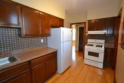 6326 N Artesian Avenue #3R, Chicago, IL 60659 - Photo 2
