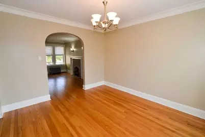 6326 N Artesian Avenue #3R, Chicago, IL 60659 - Photo 6