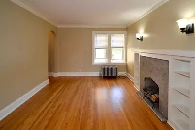 6326 N Artesian Avenue #3R, Chicago, IL 60659 - Photo 12