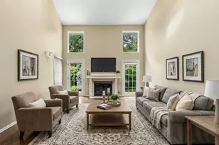 15722 Centennial Dr, Orland Park, IL 60462 - Photo 2