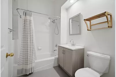 626 W Buckingham Place #1E, Chicago, IL 60657 - Photo 20
