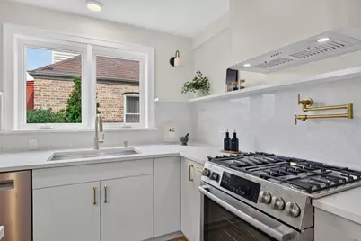 5652 W Cullom Avenue, Chicago, IL 60634 - Photo 16