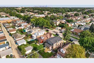 5652 W Cullom Avenue, Chicago, IL 60634 - Photo 70