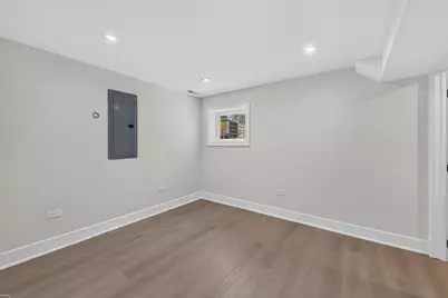5652 W Cullom Avenue, Chicago, IL 60634 - Photo 48