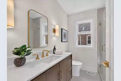 5652 W Cullom Avenue, Chicago, IL 60634 - Photo 10