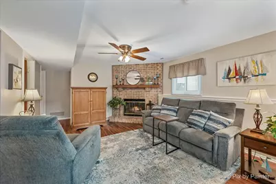 641 Devonshire Lane, Crystal Lake, IL 60014 - Photo 10