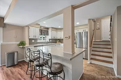 641 Devonshire Lane, Crystal Lake, IL 60014 - Photo 6