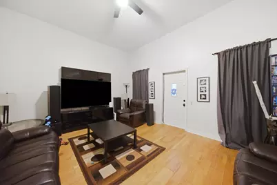 1300 N Monticello Avenue, Chicago, IL 60651 - Photo 4