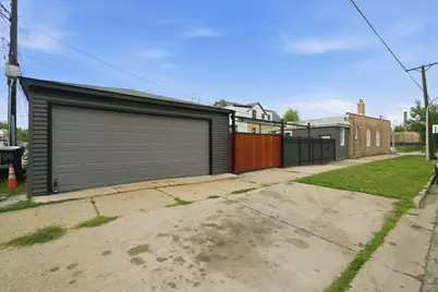 1300 N Monticello Avenue, Chicago, IL 60651 - Photo 14