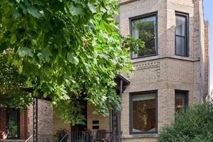 2206 W Eastwood Ave, Chicago, IL 60625 - Photo 1