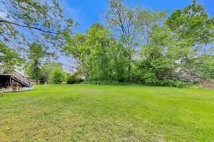 330 Park Ave, Cary, IL 60013 - Photo 34
