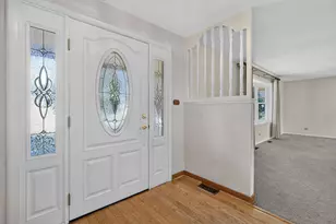 [Address not provided], Schaumburg, IL 60193 - Photo 4