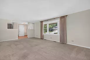 [Address not provided], Schaumburg, IL 60193 - Photo 6