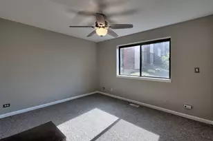 395 Wilmington Dr, Bartlett, IL 60103 - Photo 6
