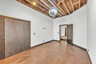 2419 W 14th St, Chicago, IL 60608 - Photo 20