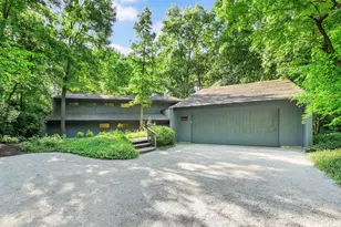 29W015 Forest Ln, Warrenville, IL 60555 - Photo 2
