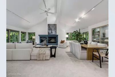 29W015 Forest Lane, Warrenville, IL 60555 - Photo 6