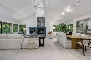 29W015 Forest Ln, Warrenville, IL 60555 - Photo 6
