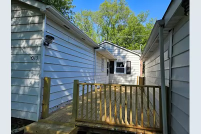 3015 Ezekiel Avenue, Zion, IL 60099 - Photo 4