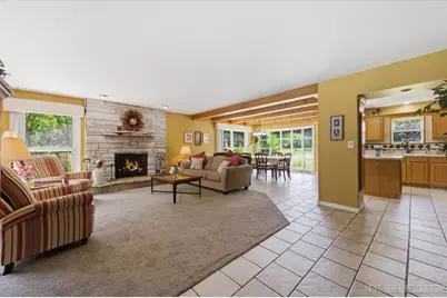 1N255 Prairie Avenue, Glen Ellyn, IL 60137 - Photo 4