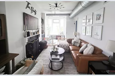 1808 W Armitage Street, Chicago, IL 60647 - Photo 2